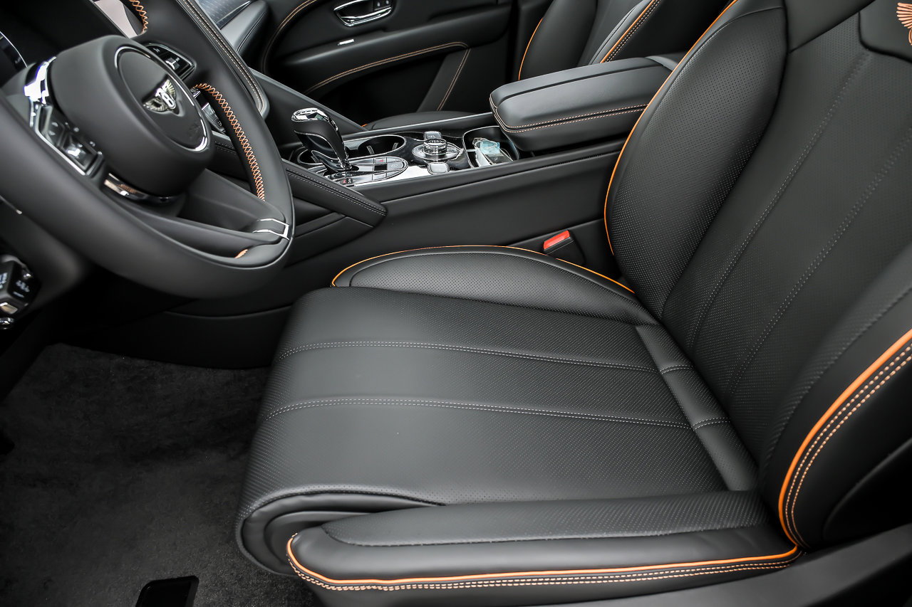 New 2026 Bentley Bentayga AWD/4WD image 27