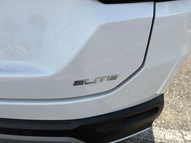 Used 2023 Honda Pilot Elite image 15
