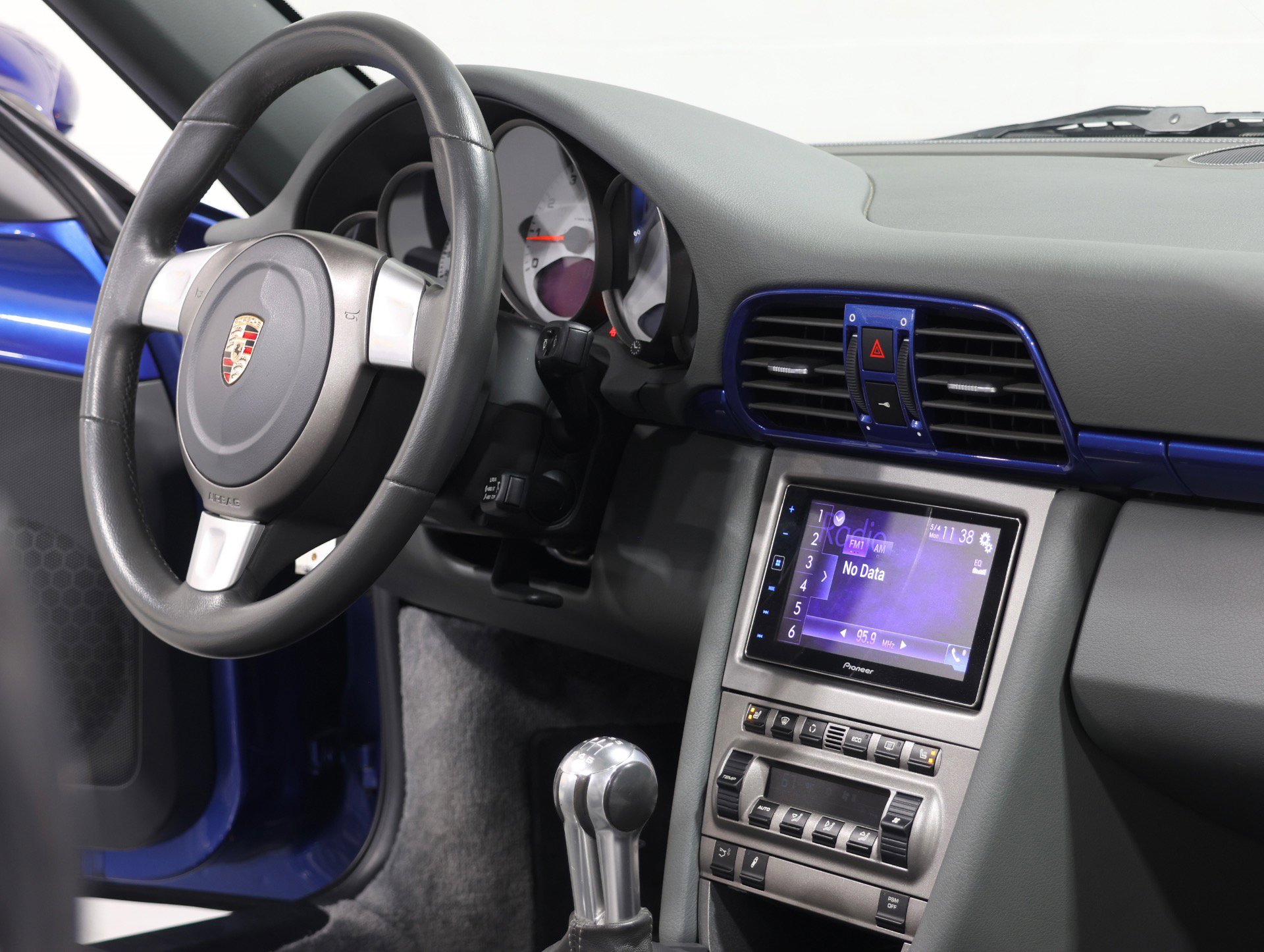 Used 2007 Porsche 911 Carrera S RWD image 54