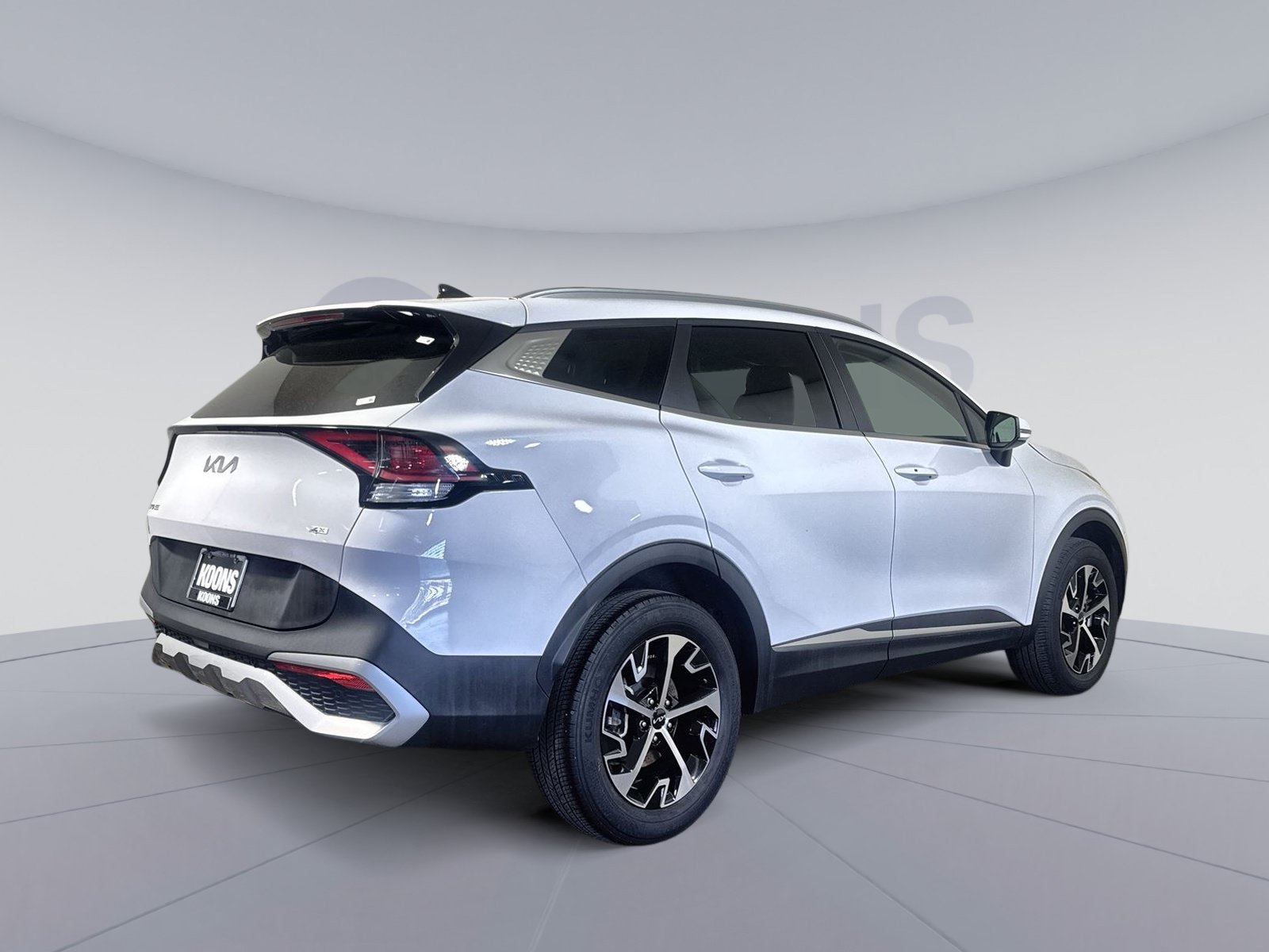 Used 2023 Kia Sportage EX AWD/4WD image 7