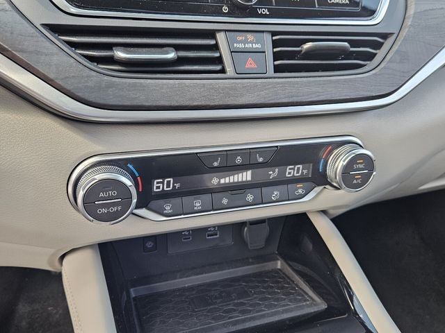 Used 2023 Nissan Altima 2.5 SL FWD image 21