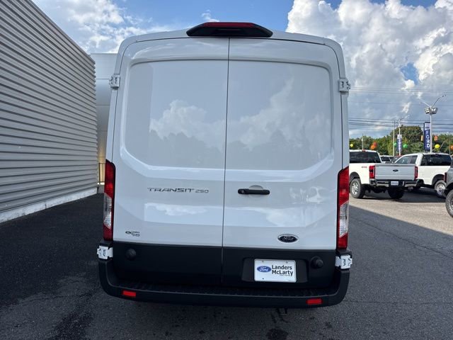 New 2025 Ford Transit 250 148 Medium Roof w/ Load Area Protection Package image 4