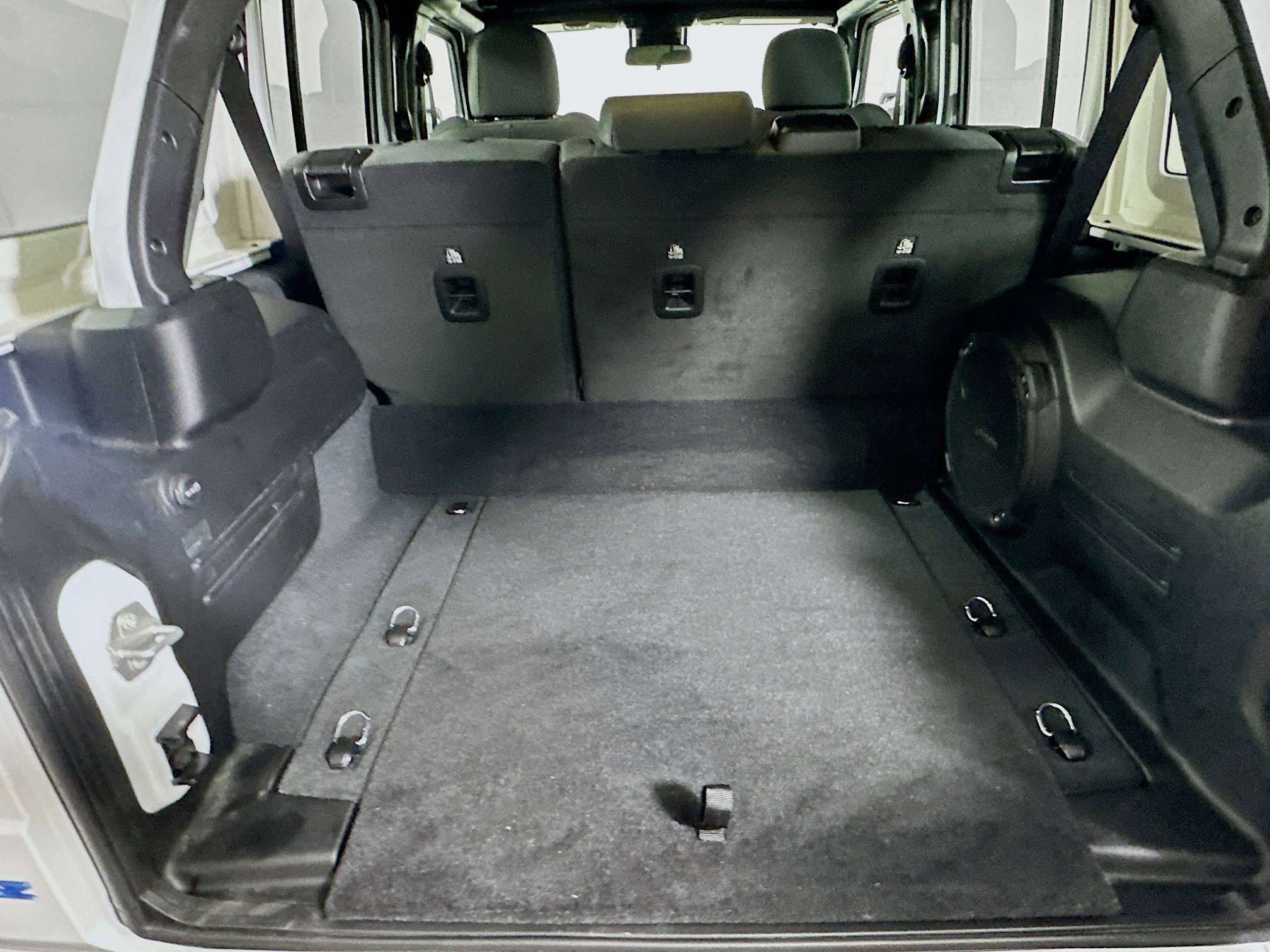 Used 2024 Jeep Wrangler Willys image 26