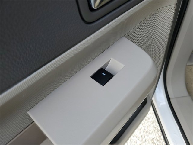 Used 2010 Ford Edge Limited image 27