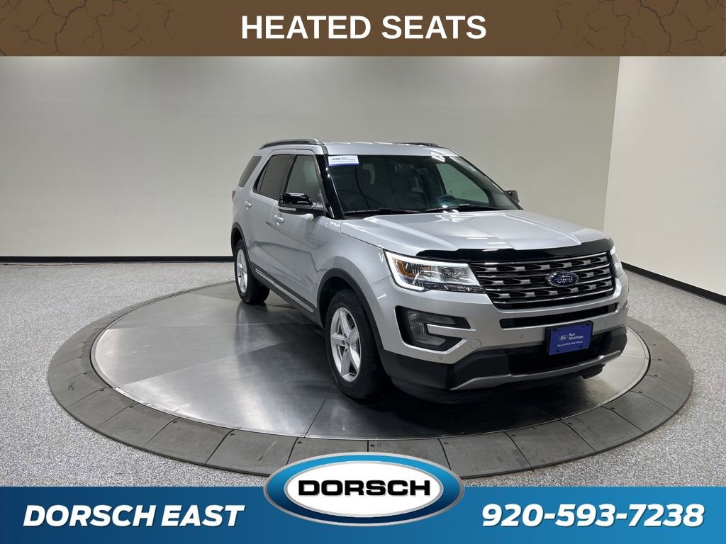Certified 2017 Ford Explorer XLT w/ Equipment Group 202A image 3