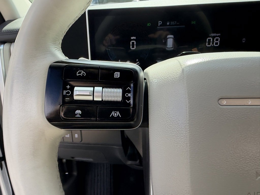 Used 2025 Hyundai Santa Fe SEL image 21