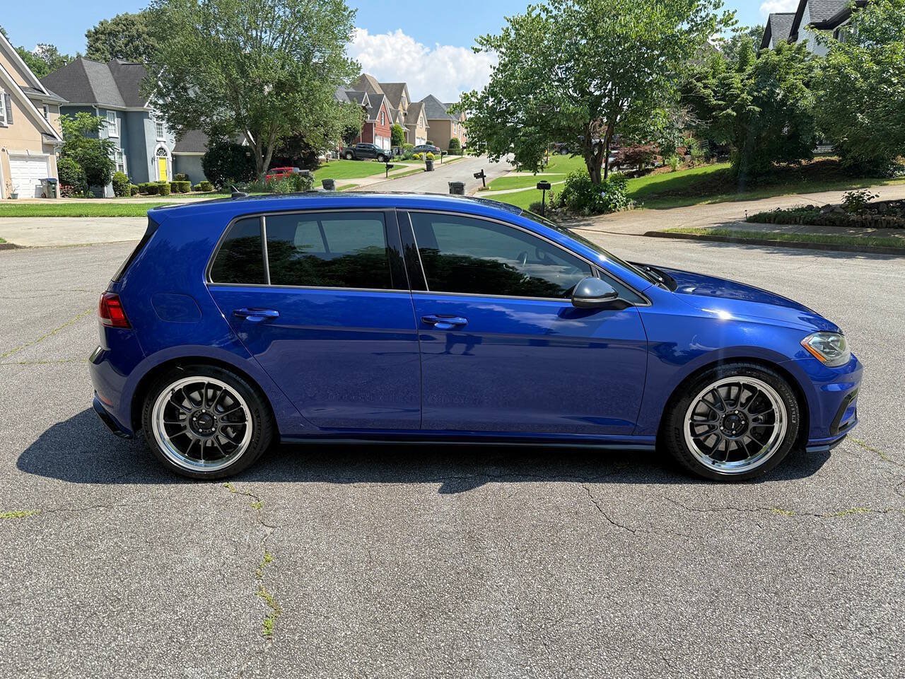 Used 2019 Volkswagen Golf R 4-Door AWD/4WD image 2