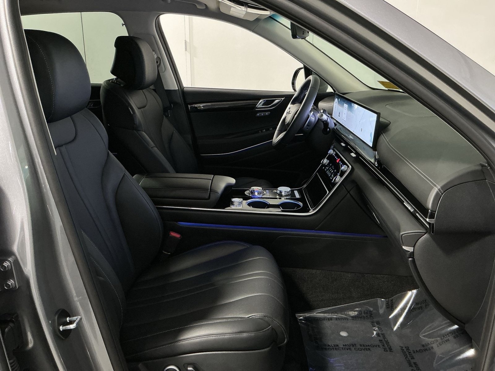 Used 2025 Genesis GV80 2.5T Standard AWD/4WD image 26