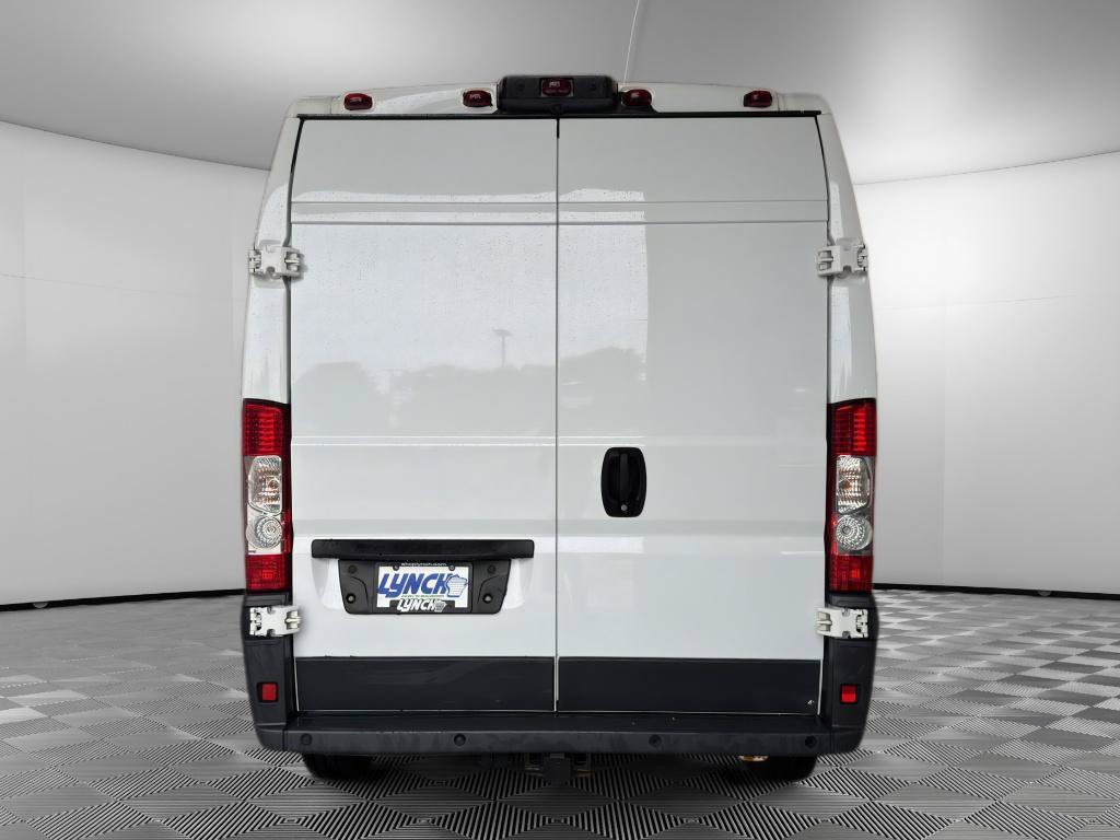 Used 2017 RAM ProMaster 2500 w/ Mopar Trailer Tow Group FWD image 4