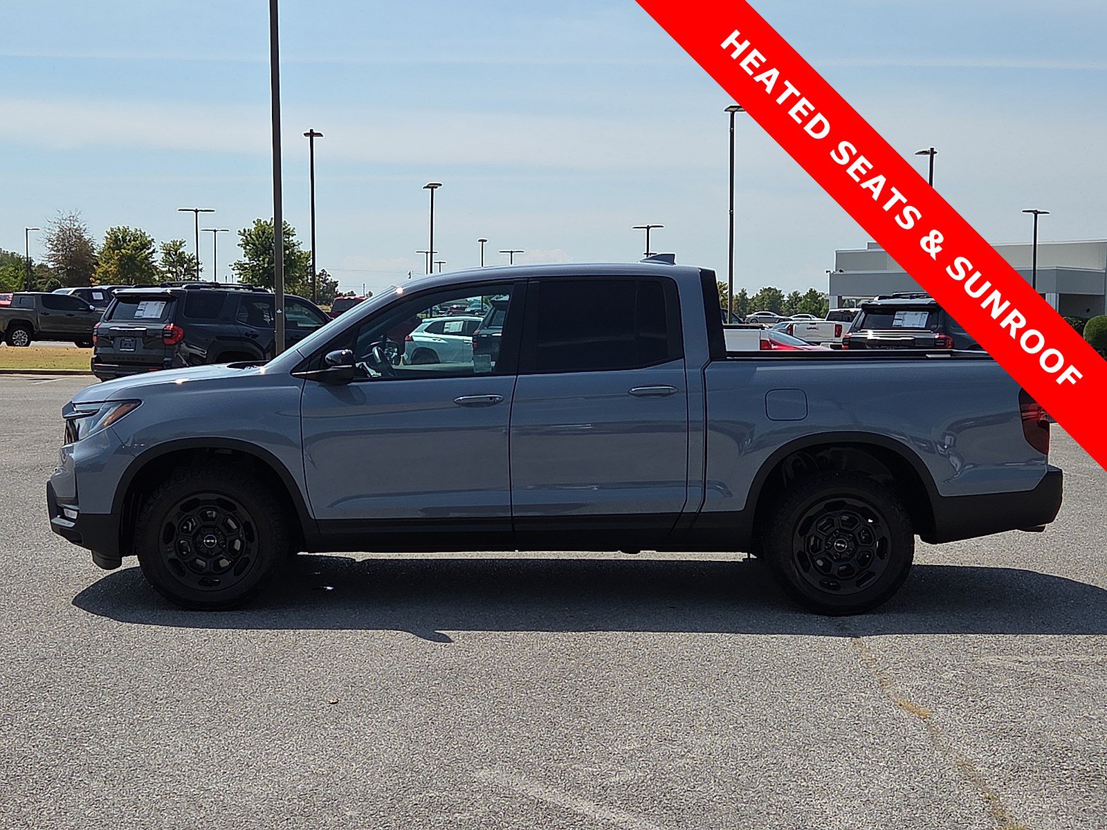 Used 2025 Honda Ridgeline TrailSport+ image 3