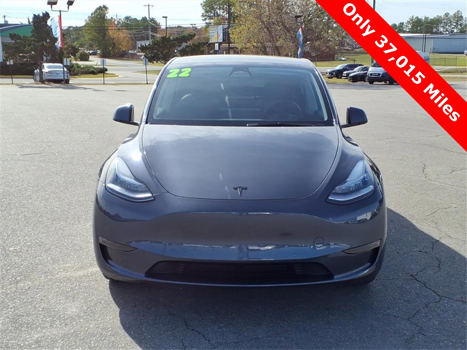 Used 2022 Tesla Model Y Long Range image 8