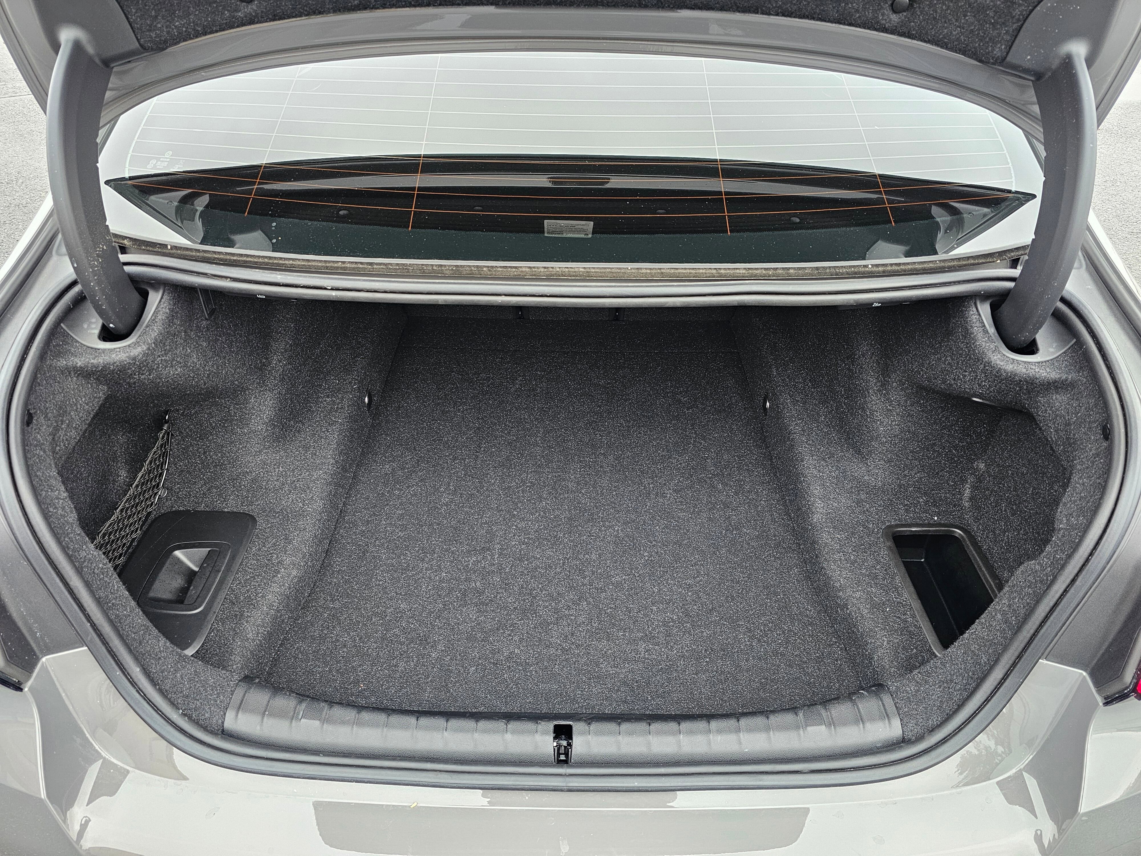 Certified 2022 BMW M550i xDrive w/ Executive Package image 30