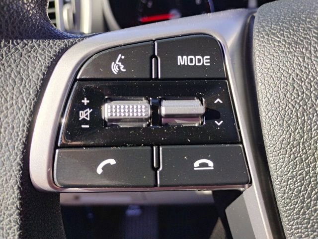 Used 2020 Kia Sorento LX image 20