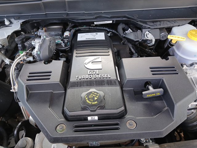 Used 2024 RAM 3500 Tradesman w/ Chrome Appearance Group AWD/4WD image 47