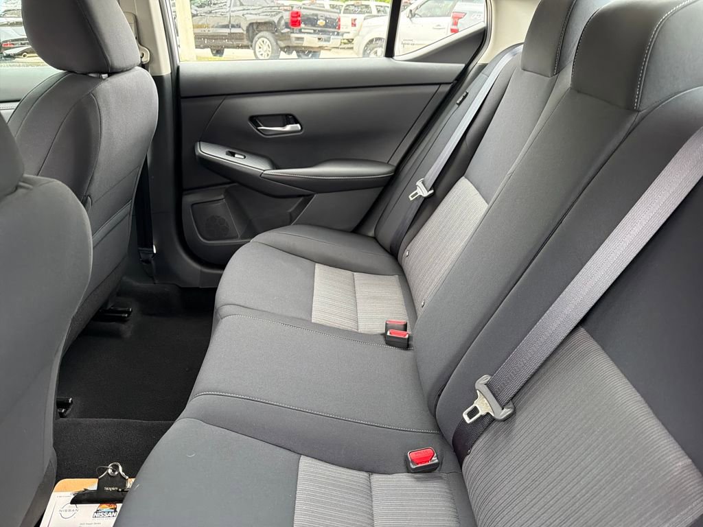 Used 2023 Nissan Sentra SV w/ All-Weather Package image 31