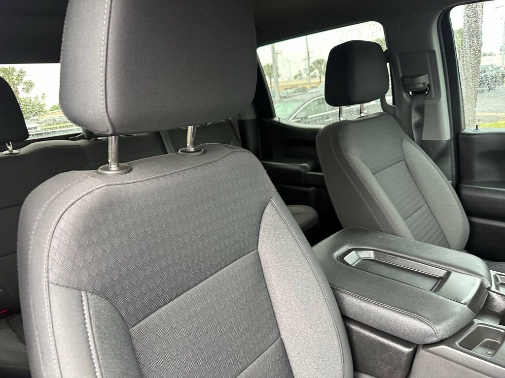 Used 2022 Chevrolet Silverado 1500 Custom image 25