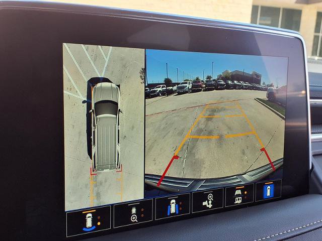 Used 2022 GMC Yukon SLT w/ SLT Premium Package image 6