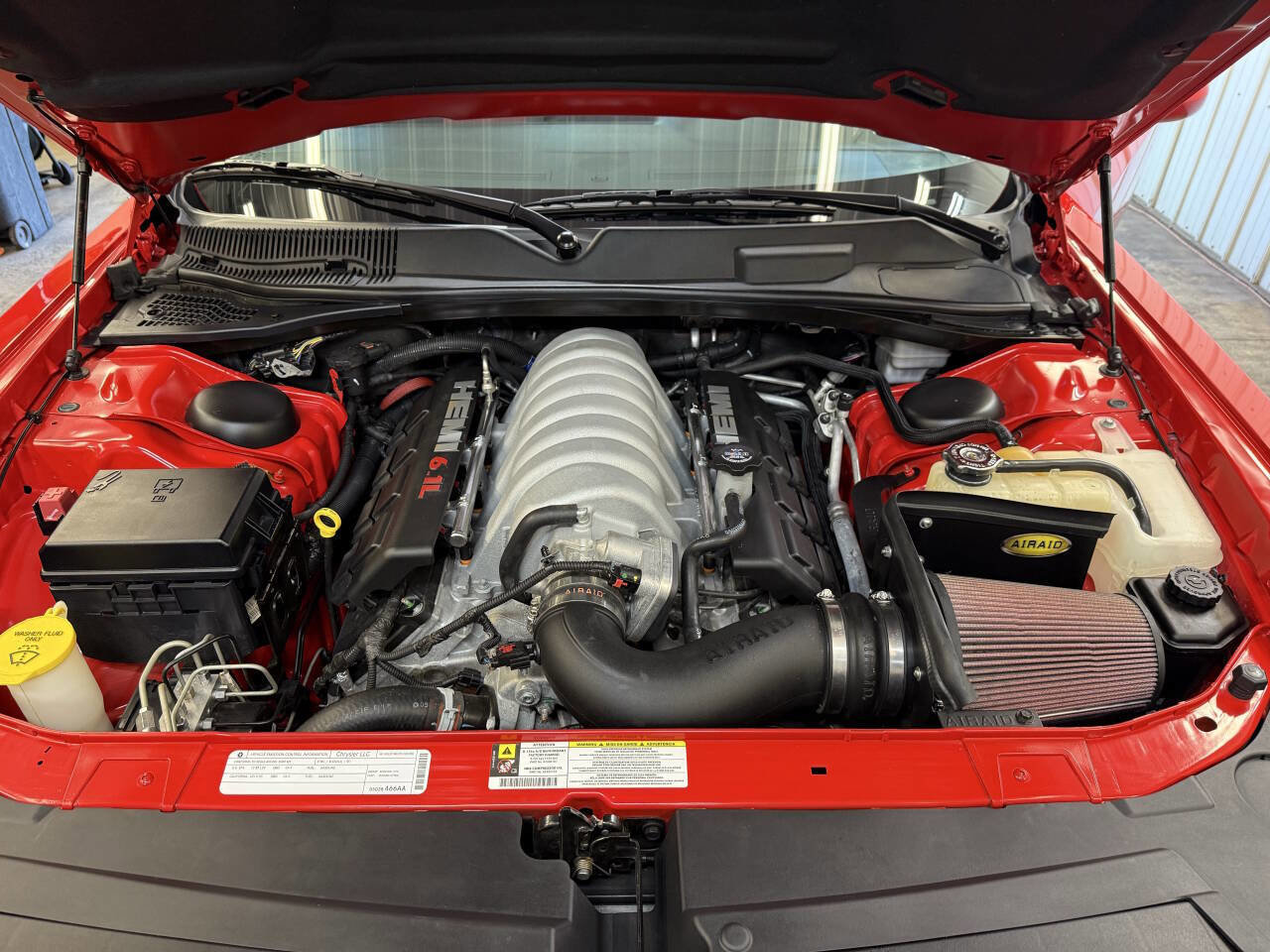 Used 2009 Dodge Challenger SRT8 w/ SRT Option Group II RWD image 27