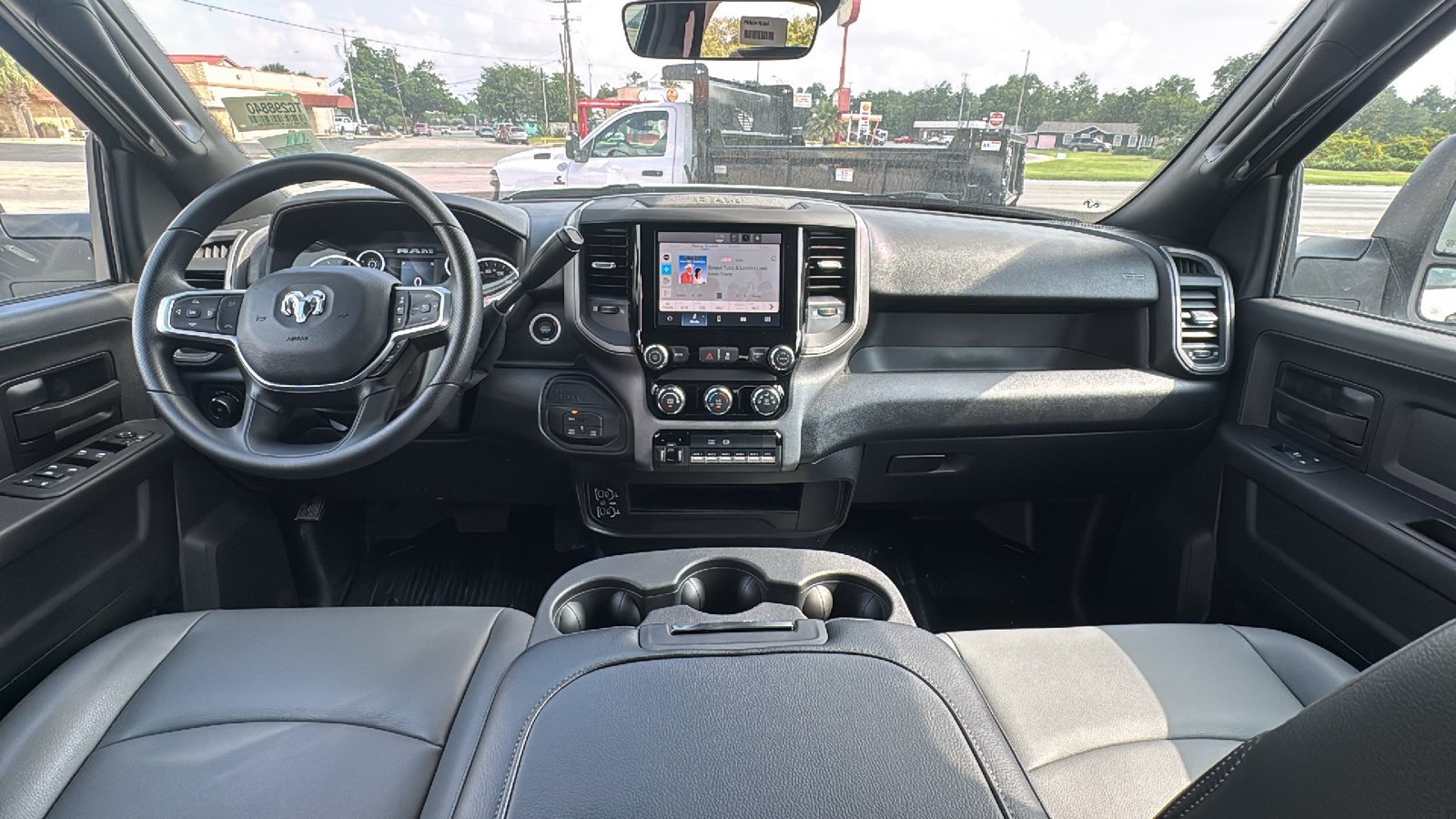 New 2026 RAM 3500 Tradesman w/ Chrome Appearance Group A AWD/4WD image 14