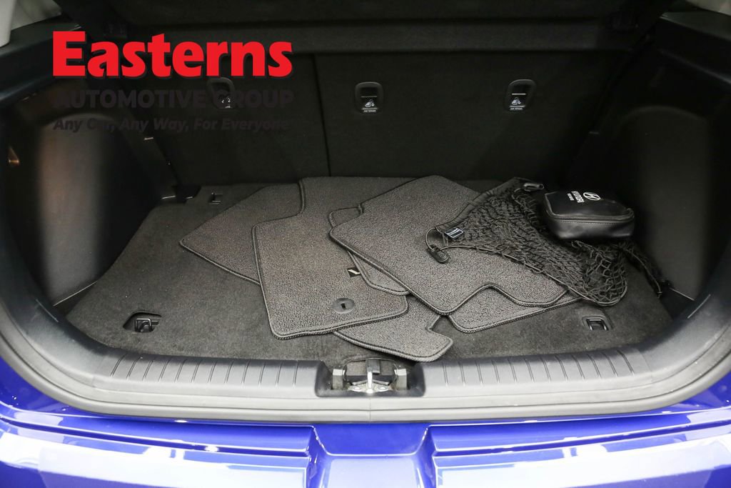 Used 2025 Hyundai Venue SEL image 9