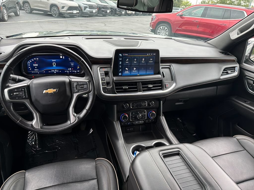 Used 2023 Chevrolet Suburban Premier AWD/4WD image 13