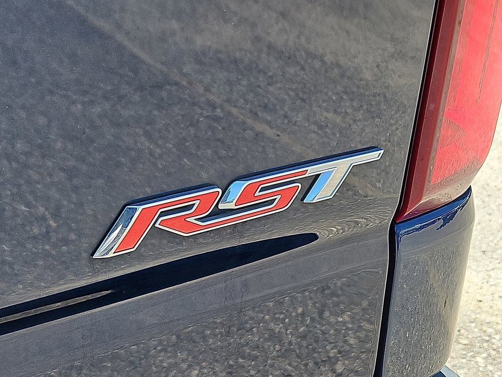 Certified 2021 Chevrolet Silverado 1500 RST AWD/4WD image 32