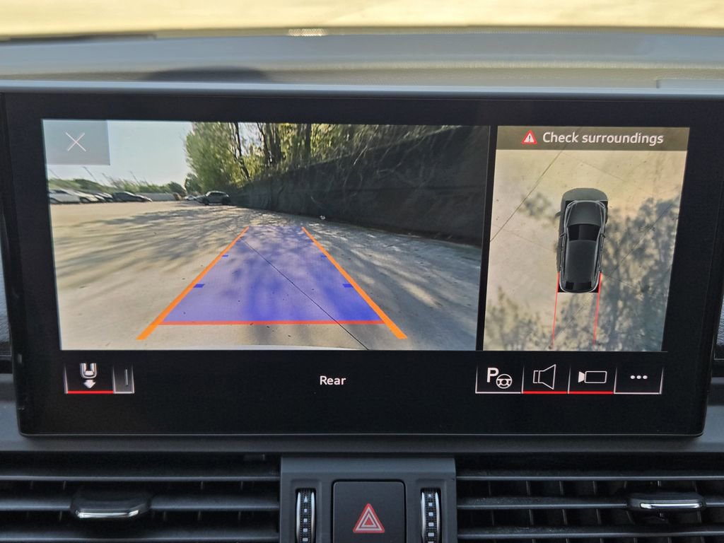 Used 2021 Audi SQ5 Prestige w/ Prestige Package image 22