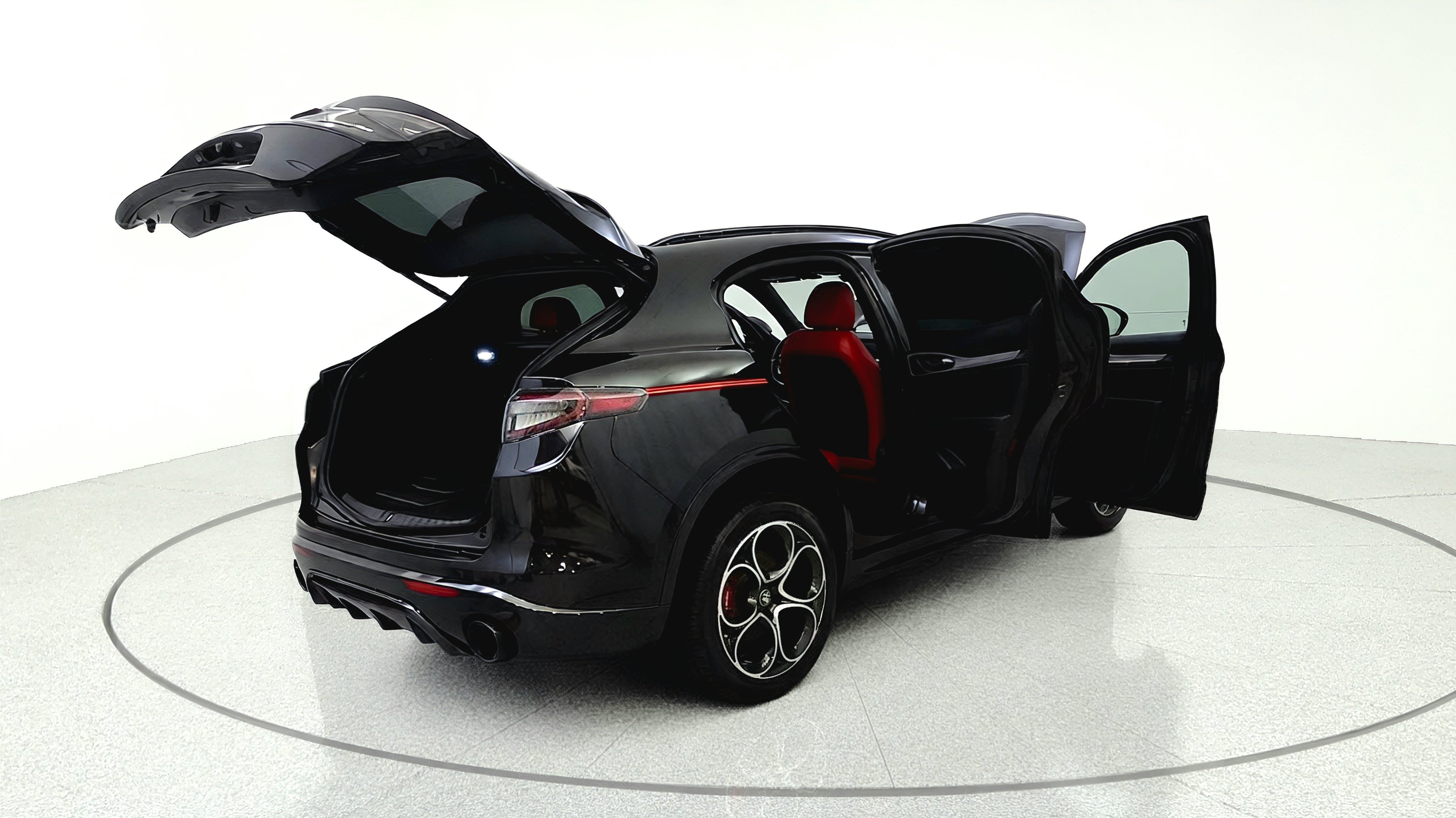 Used 2024 Alfa Romeo Stelvio Veloce AWD/4WD image 13