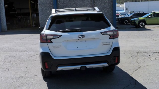 Used 2022 Subaru Outback Touring XT AWD/4WD image 7