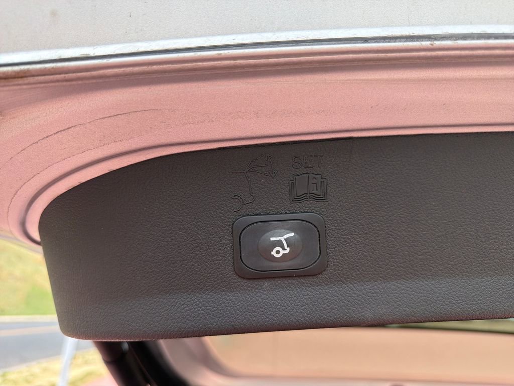 Used 2014 Ford Escape Titanium w/ Equipment Group 401A image 24