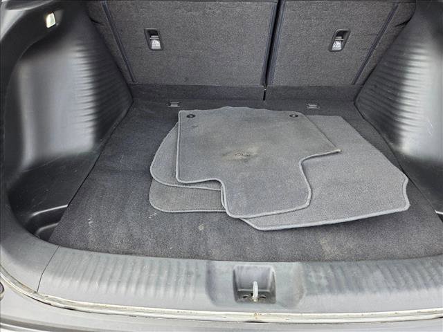 Used 2023 Honda HR-V LX image 6