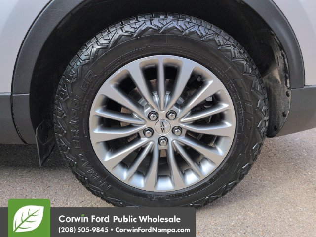 Used 2018 Lincoln MKX Select w/ Select Plus Package FWD image 29