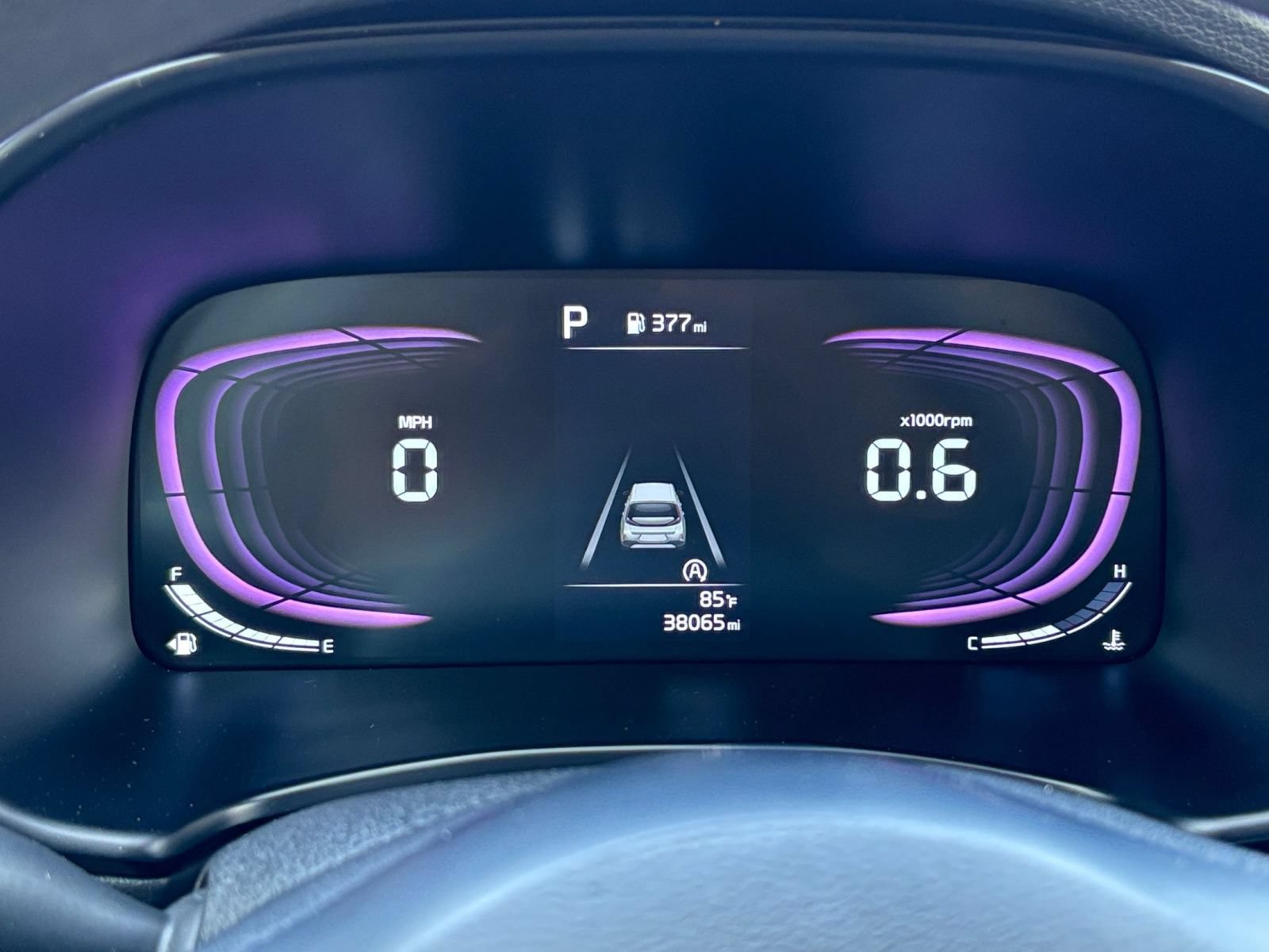 Used 2025 Kia Soul LX w/ LX Technology Package FWD image 35