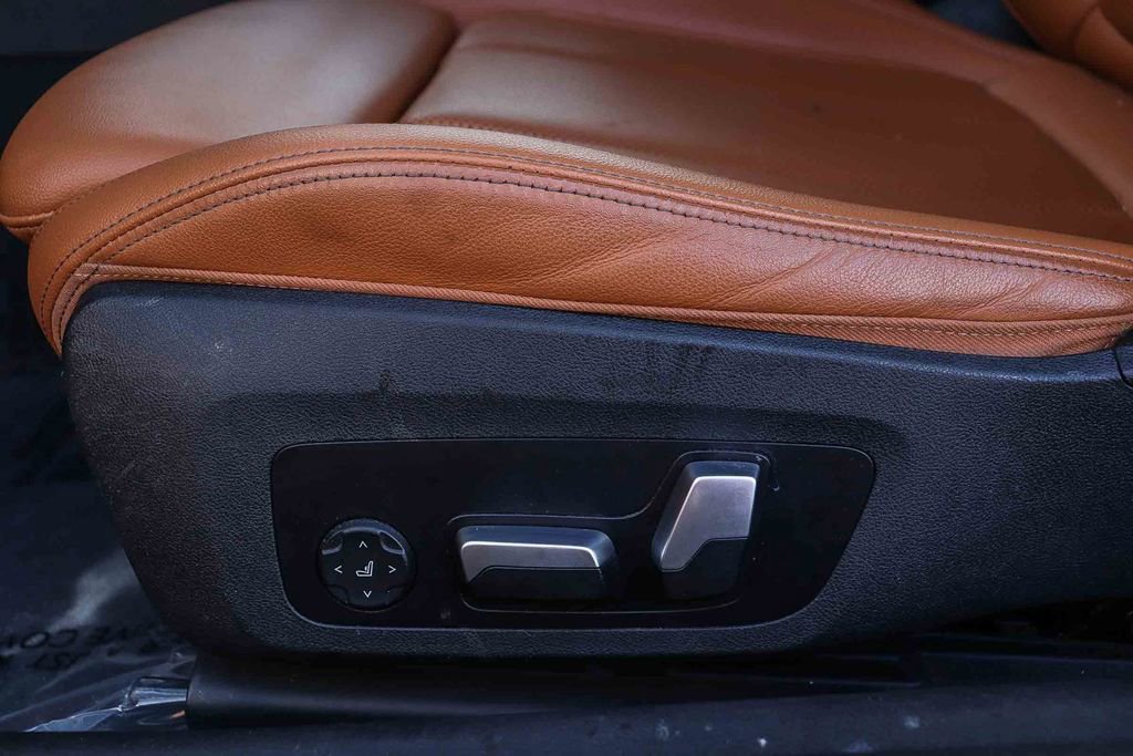 Used 2023 BMW 430i 430i w/ M Sport Package image 28