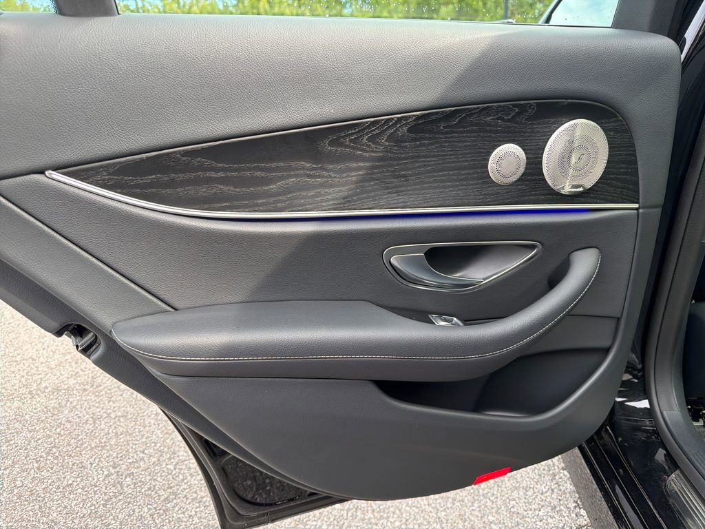 Used 2022 Mercedes-Benz E 350 Sedan image 31