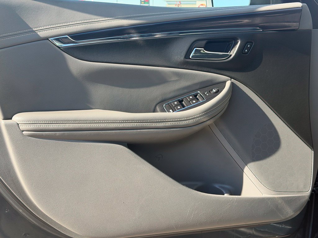 Used 2018 Chevrolet Impala LT w/ Sunroof and Spoiler Package FWD image 24