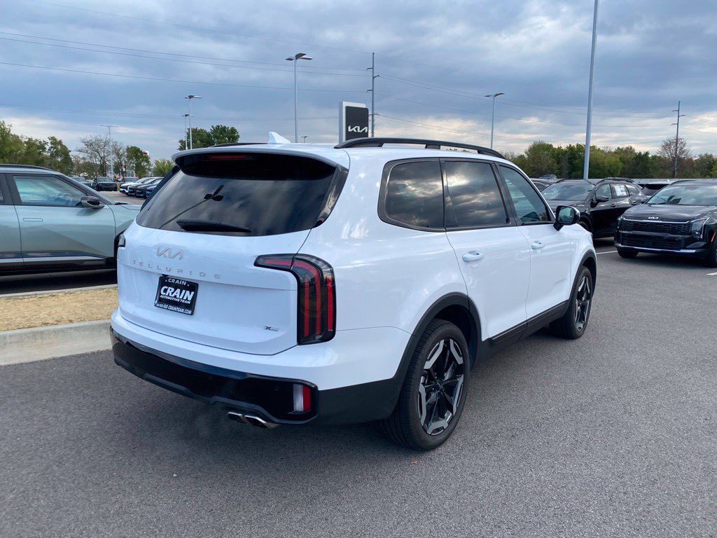 Certified 2024 Kia Telluride SX Prestige X-Line AWD/4WD image 3