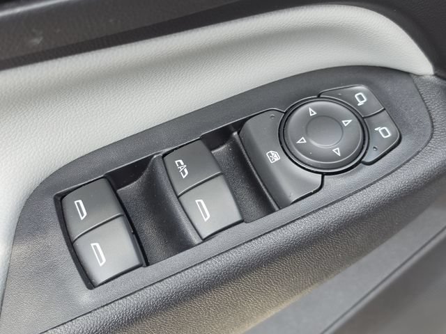 Used 2018 Chevrolet Equinox LT FWD image 20
