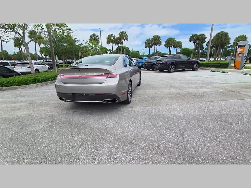 Used 2019 Lincoln MKZ Reserve FWD image 40
