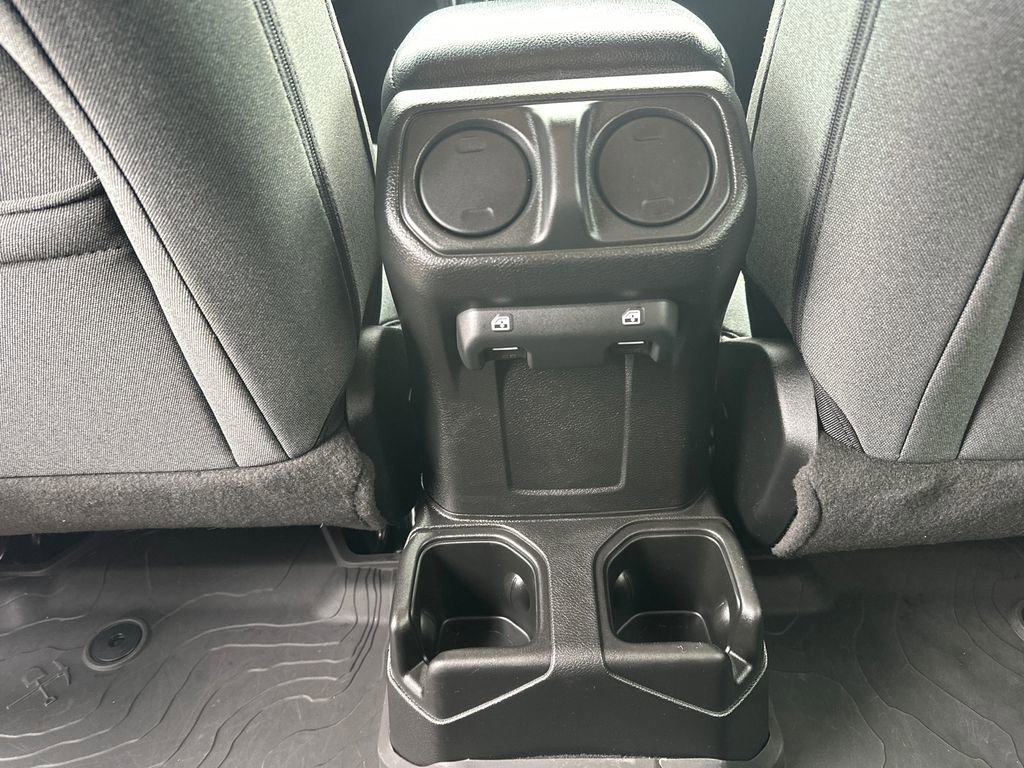 Used 2024 Jeep Gladiator Sport image 29