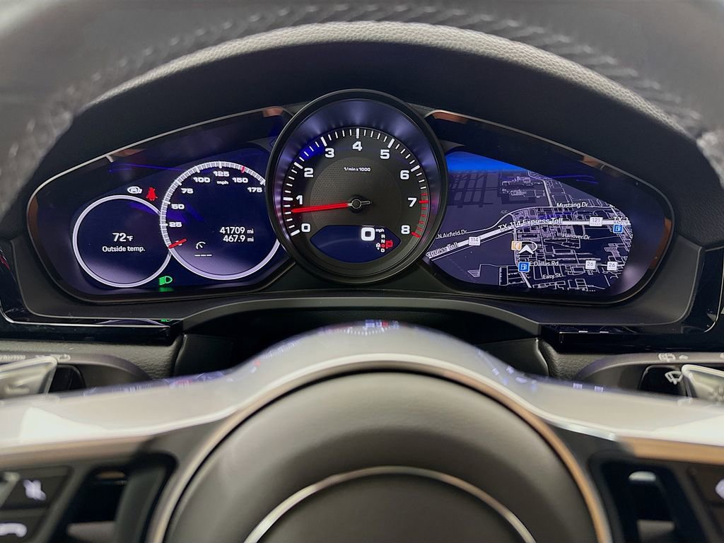 Certified 2023 Porsche Cayenne AWD/4WD image 16
