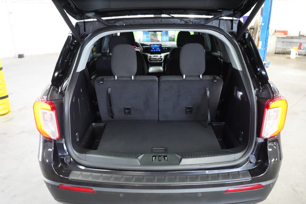 Certified 2022 Ford Explorer XLT RWD image 27