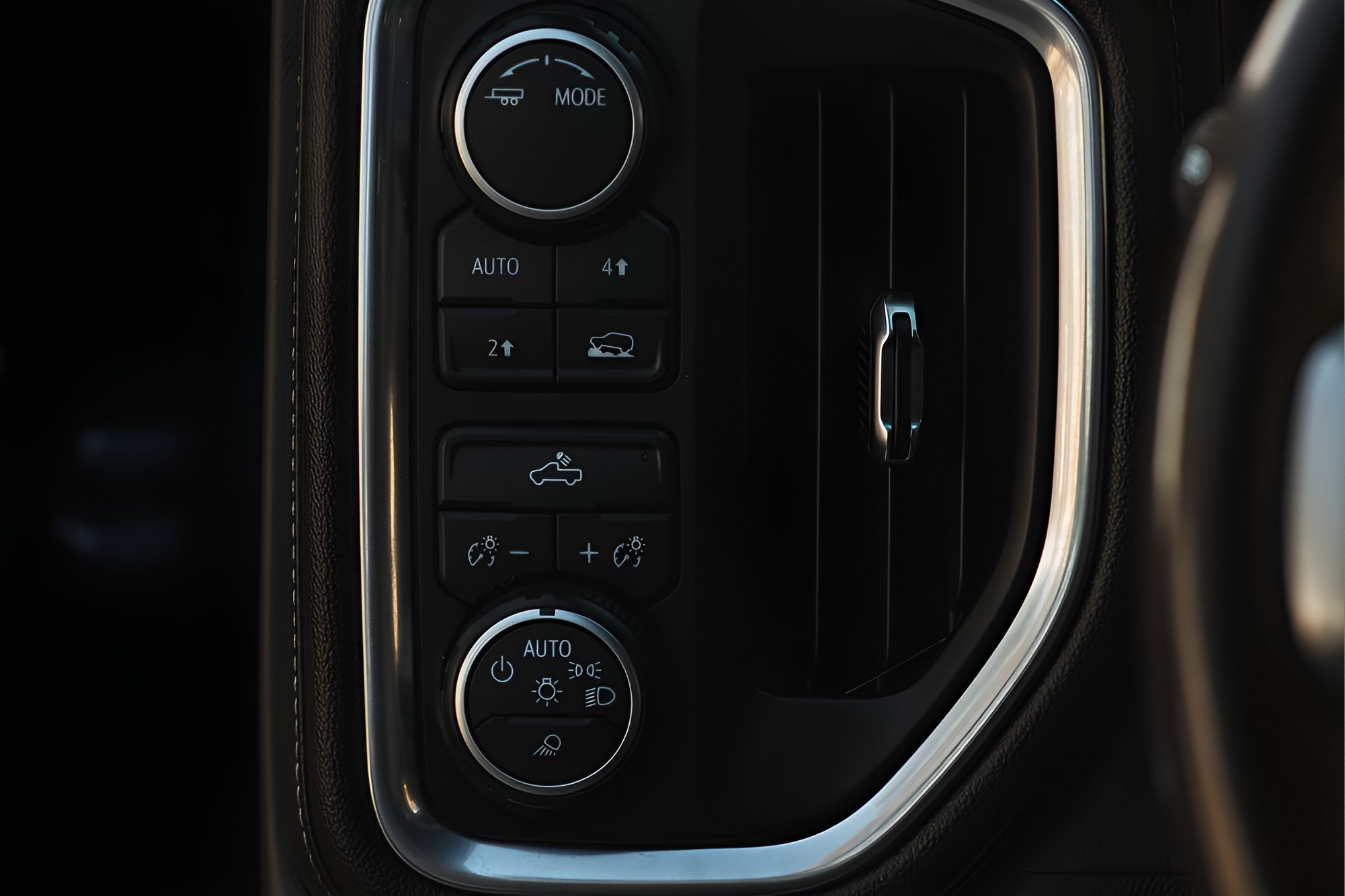 Used 2020 Chevrolet Silverado 1500 LT w/ All-Star Edition AWD/4WD image 18