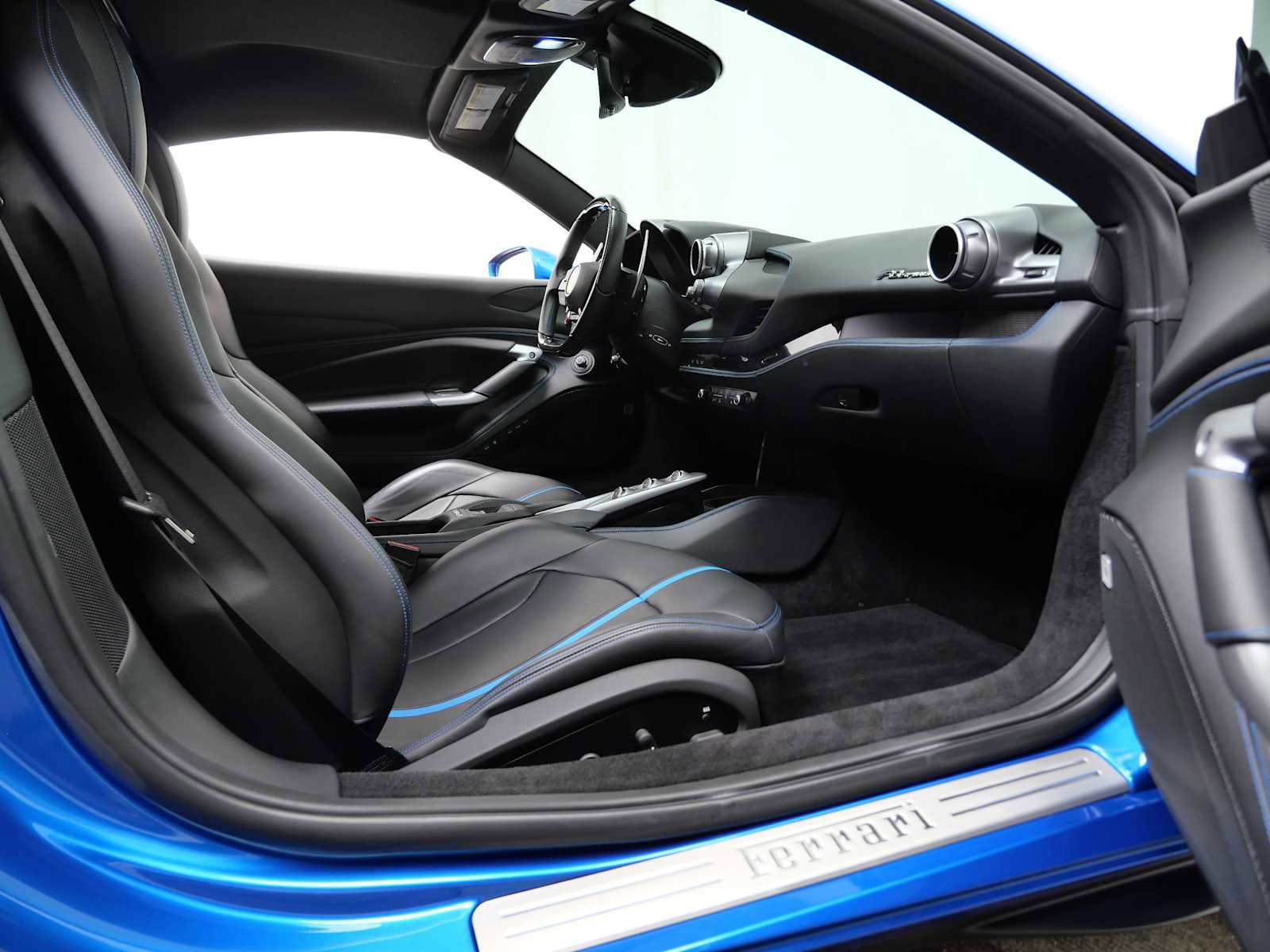 Certified 2023 Ferrari F8 Tributo image 15