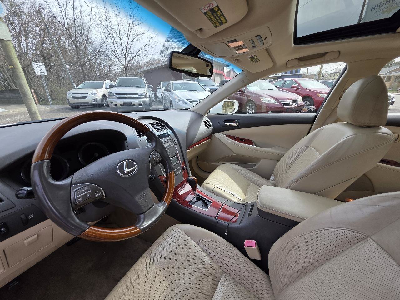 Used 2011 Lexus ES 350 FWD image 13