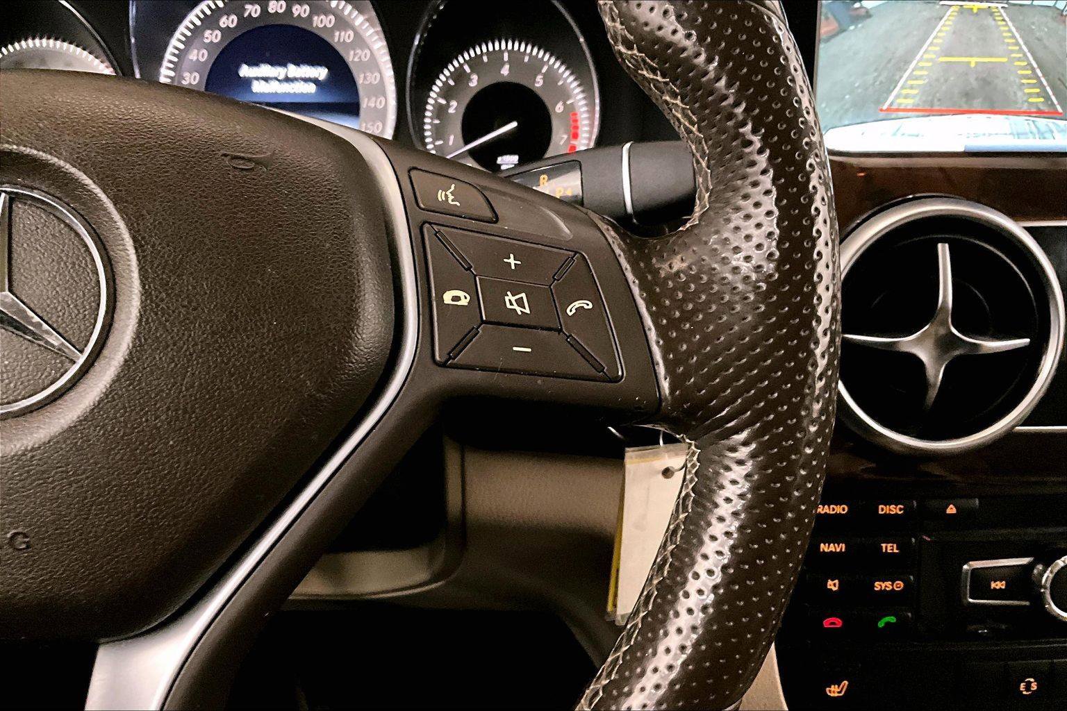 Used 2015 Mercedes-Benz GLK 350 4MATIC image 19