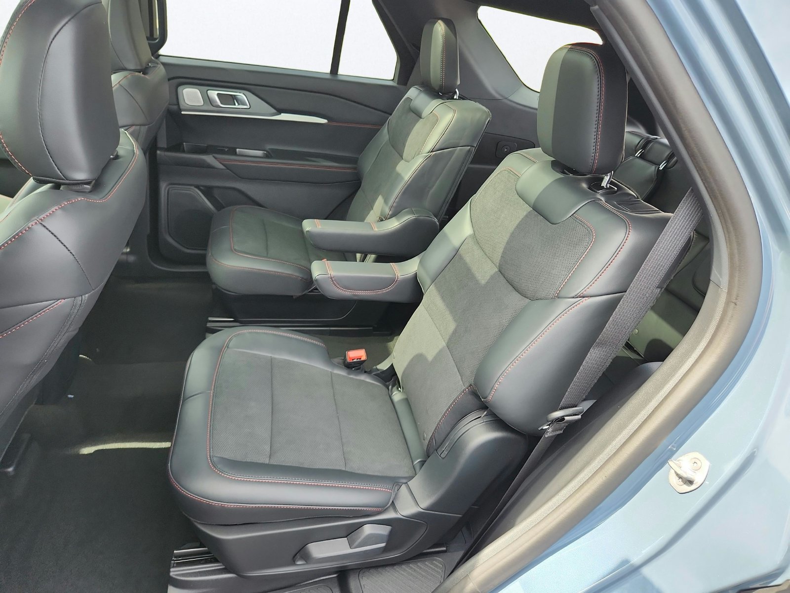 New 2027 Ford Explorer ST w/ Sun And Sound Package AWD/4WD image 25