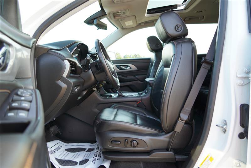 Used 2020 Chevrolet Traverse RS AWD/4WD image 51