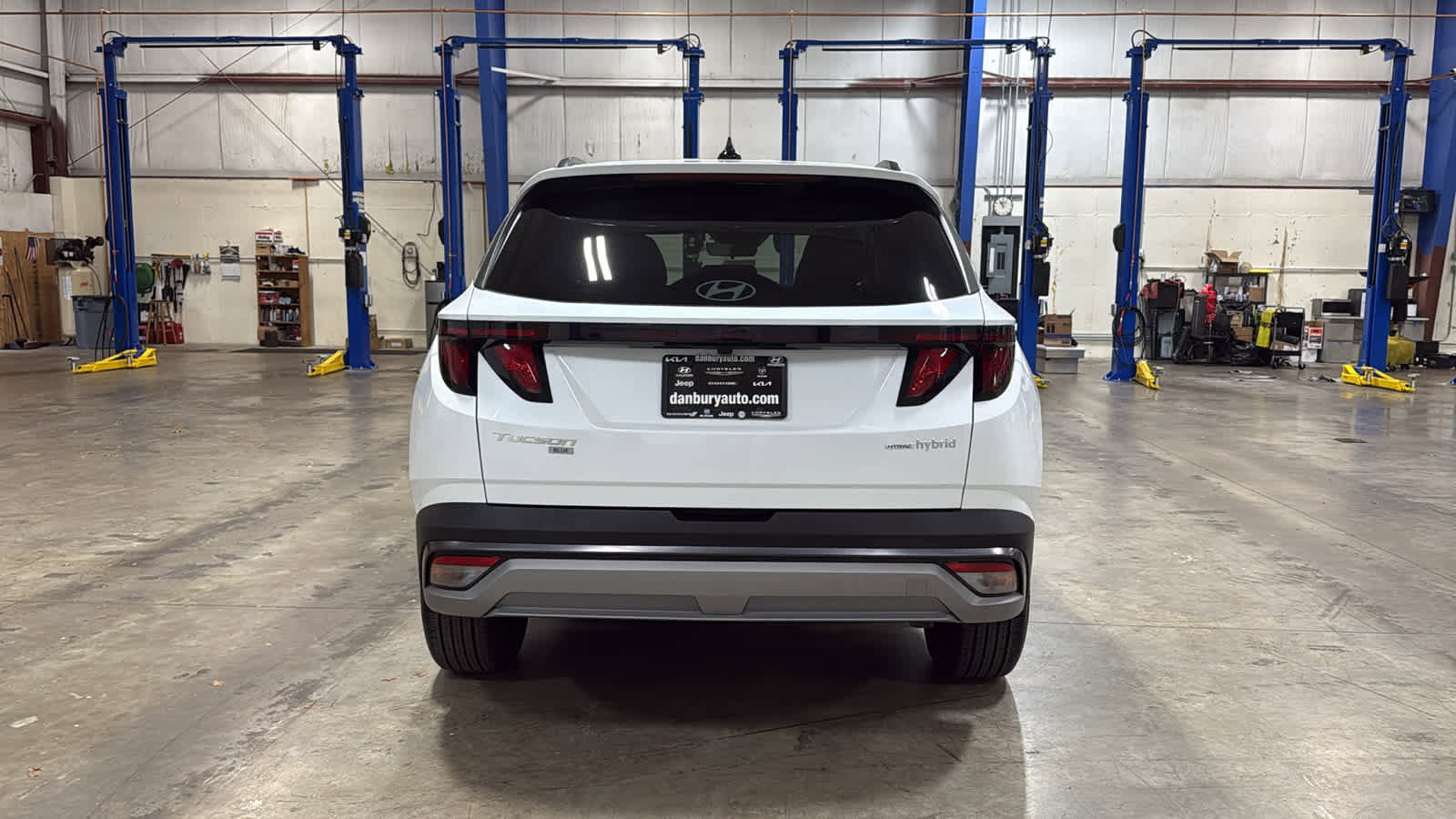 Used 2025 Hyundai Tucson Blue image 4