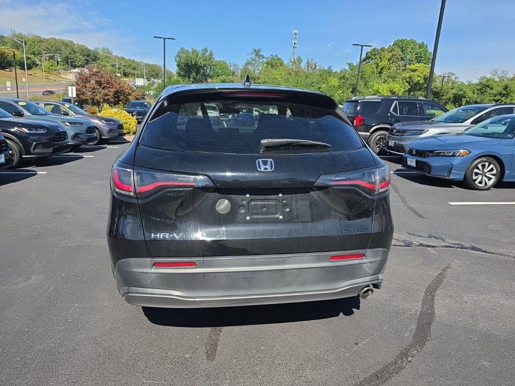 Used 2023 Honda HR-V Sport image 4